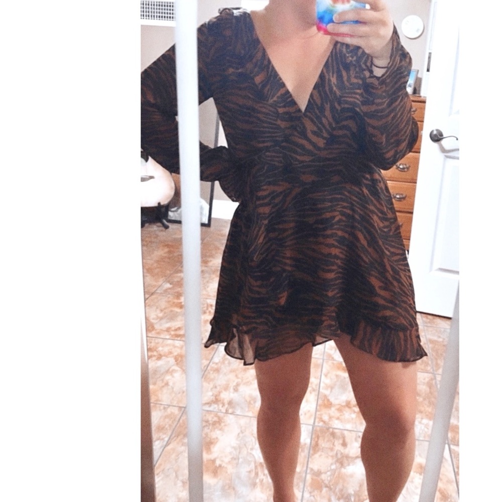 animal print dress
